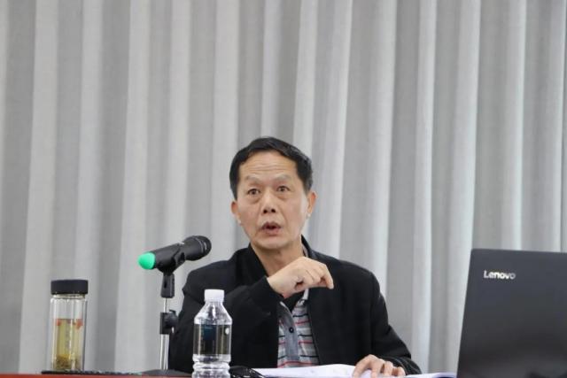 (江敏老师) (江敏老师)